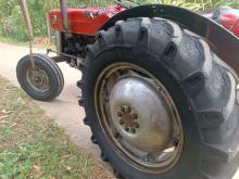 https://riyasewana.com/uploads/massey-ferguson-135dl-271228466526.jpg