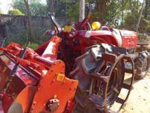 https://riyasewana.com/uploads/massey-ferguson-1552-2019-222441512272.jpg