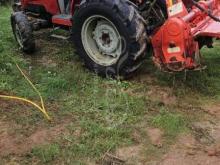 https://riyasewana.com/uploads/massey-ferguson-1552-30164722445139.jpg