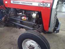 Massey-Ferguson 240 1985 Tractor