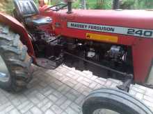 Massey-Ferguson 240 1993 Tractor