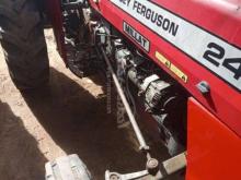 https://riyasewana.com/uploads/massey-ferguson-240-188505269964.jpg