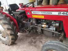 Massey-Ferguson 240 1990 Tractor