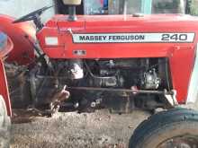 https://riyasewana.com/uploads/massey-ferguson-240-2000-2113063012392.jpg