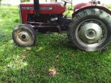 https://riyasewana.com/uploads/massey-ferguson-240-2018170922733.jpg