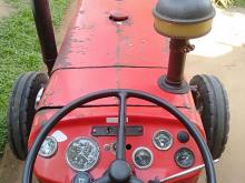 https://riyasewana.com/uploads/massey-ferguson-240-4840476364.jpg