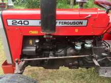 https://riyasewana.com/uploads/massey-ferguson-240-super-1997-231024912223.jpg