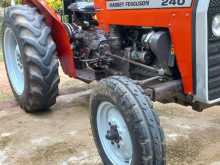 https://riyasewana.com/uploads/massey-ferguson-240-super-1998-2413190212662.jpg