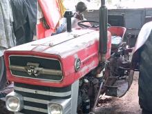 Massey-Ferguson D And DL 135 Massey Ferguson 2005 Tractor