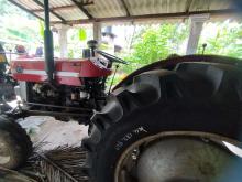 https://riyasewana.com/uploads/massey-ferguson-ferguson-135-202042536295.jpg