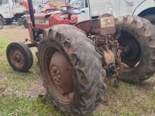 https://riyasewana.com/uploads/massey-ferguson-m-2000-28363912912.jpg