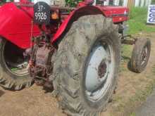 https://riyasewana.com/uploads/massey-ferguson-mf-135-17850354623.jpg