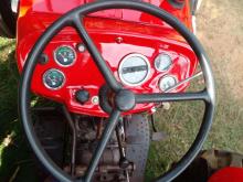 https://riyasewana.com/uploads/massey-ferguson-mf135-11011436974.jpg