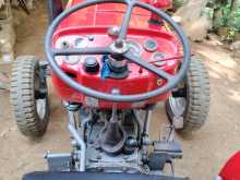https://riyasewana.com/uploads/massey-ferguson-tractor-28110236255.jpg