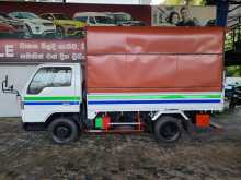 https://riyasewana.com/uploads/mazda-10-5-feet-1993-40325412973.jpg