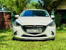 Mazda 2 2015 Car