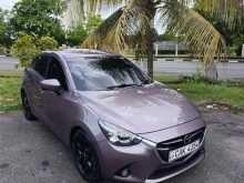 Mazda 2 Skyactiv Hatchback 2015 Car