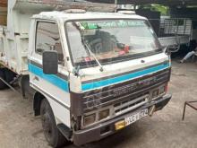 Mazda Titan 1900 Lorry