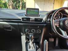 https://riyasewana.com/uploads/mazda-3-17170219865.jpg