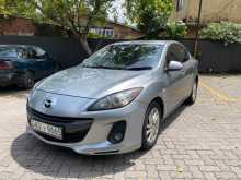 Mazda 3 2013 Car