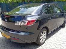 https://riyasewana.com/uploads/mazda-3-2713394212.jpg