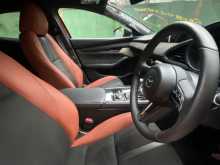 https://riyasewana.com/uploads/mazda-3-3114149535.jpg