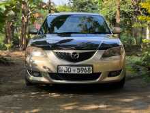 Mazda 3 Axela 2004 Car