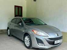 Mazda Axela 2010 Car