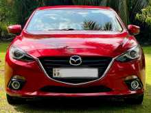 Mazda Axela 2014 Car