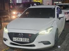 Mazda Axela 2017 Car