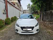 Mazda Axela 2014 Car