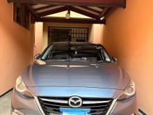 Mazda Axela 2015 Car