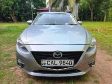 Mazda Axela Hybrid 2014 Car