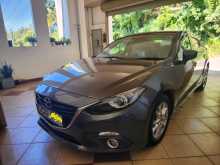 Mazda Axela 2015 Car