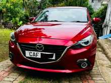 Mazda Axela Skyactiv 2013 Car