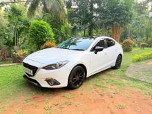Mazda Axela Skyactiv 2017 Car