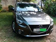 Mazda Axela SkyActive 2013 Car