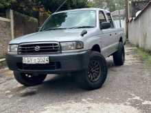 Mazda B 2500 Proceed 2022 SUV
