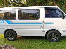 Mazda Bongo 1995 Van