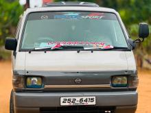 Mazda Bongo 1998 Van