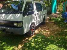 Mazda Bongo 1995 Van