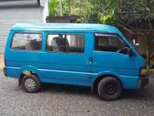 Mazda Bongo 1998 Van