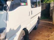 Mazda Bongo 1990 Van