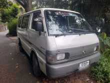 Mazda BONGO 1993 Van