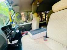 https://riyasewana.com/uploads/mazda-bongo-15142241276.jpg