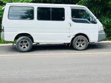 Mazda Bongo 2003 Van