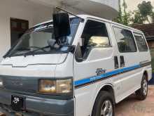 Mazda Bongo 1990 Van