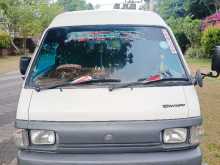 Mazda Bongo 1995 Van