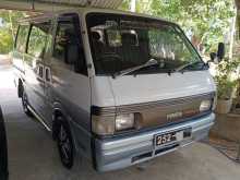Mazda Bongo 1993 Van