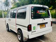 Mazda Bongo 1993 Van